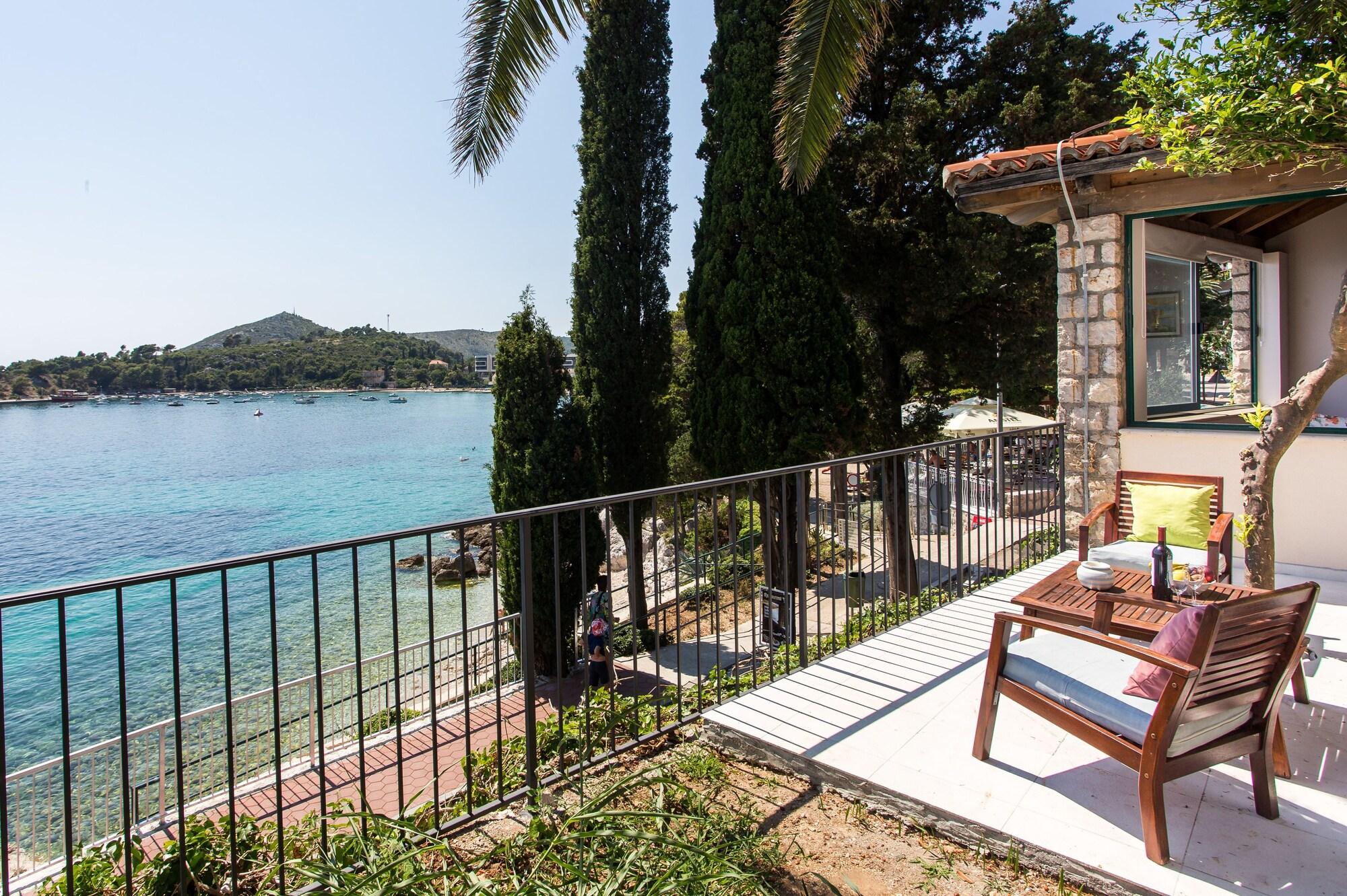 Apartments Villa Mirjana มลินี ภายนอก รูปภาพ