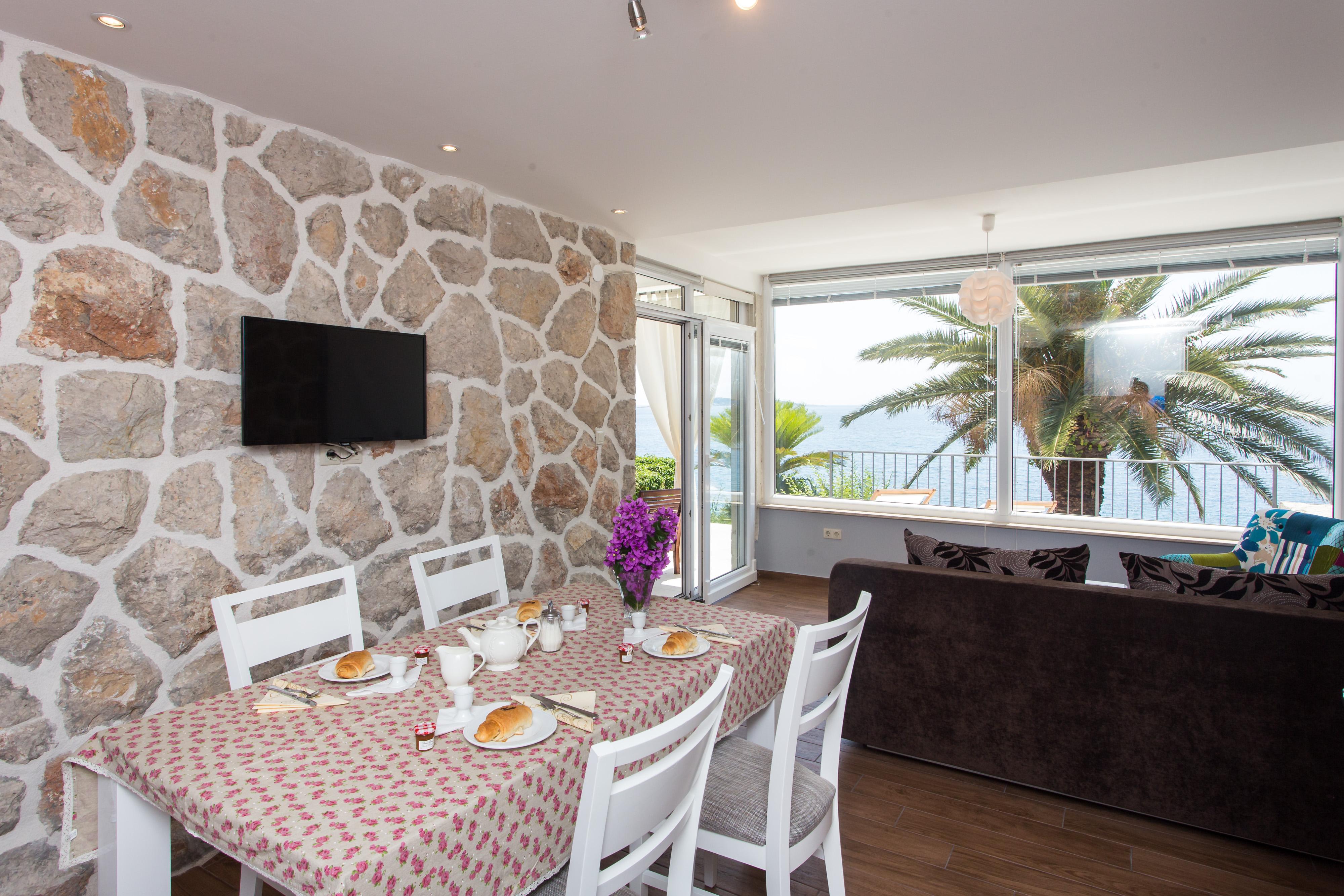Apartments Villa Mirjana มลินี ภายนอก รูปภาพ