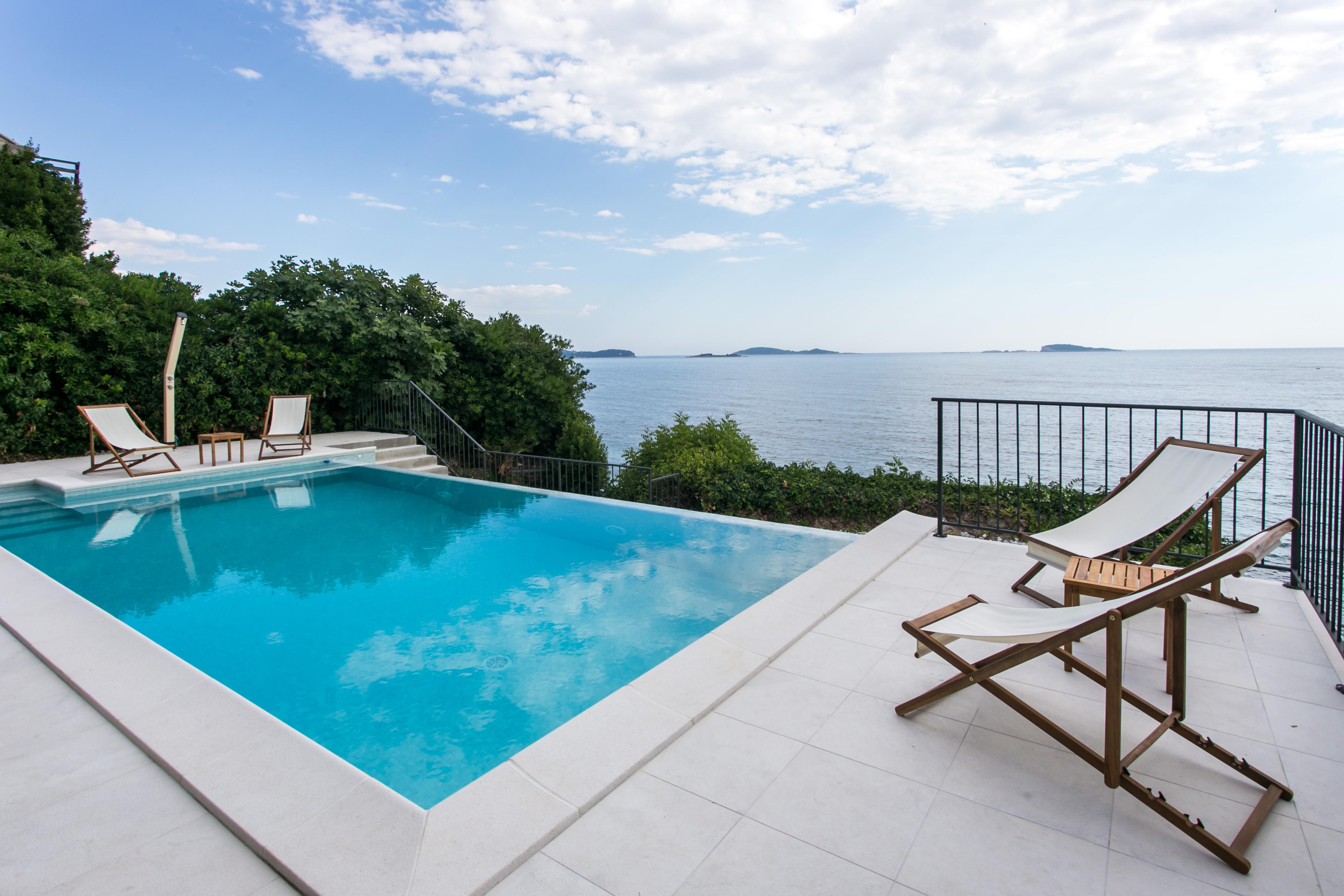 Apartments Villa Mirjana มลินี ภายนอก รูปภาพ