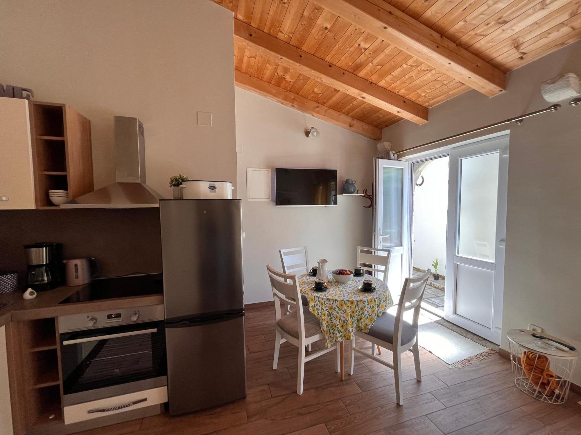Apartments Villa Mirjana มลินี ห้อง รูปภาพ